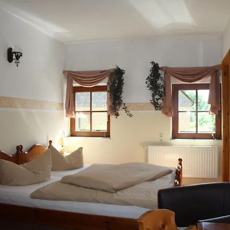 Apartment-in-wiesa Thermalbad Wiesenbad